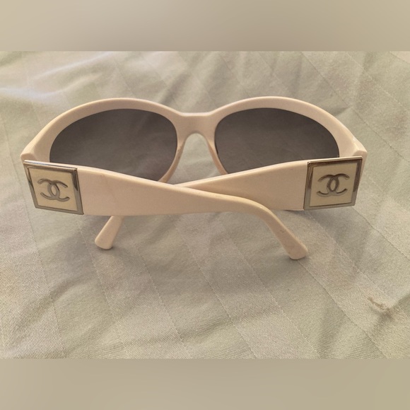 CHANEL Accessories - Chanel white logo sunglasses